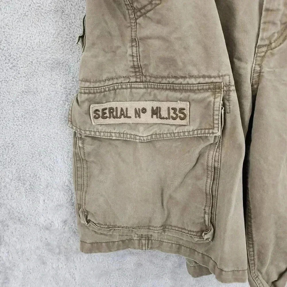 Old Navy Mens Cargo Shorts Khaki Multiple Pockets Serial No ML135 Sz 36 16PT - Picture 5 of 9